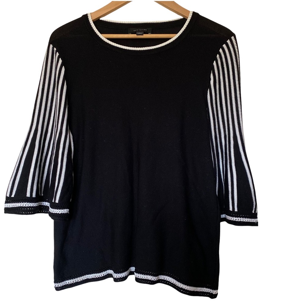 ANN TAYLOR bell sleeve black and white knit sweater